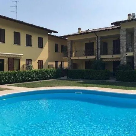 Apartment Borgo Cecina 2
